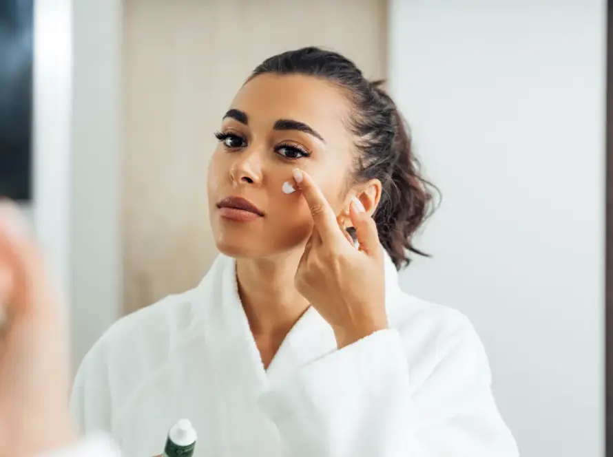Skinimalism dla zabieganych mam - minimalistyczna pielęgnacja twarzy w 5 minut dziennie